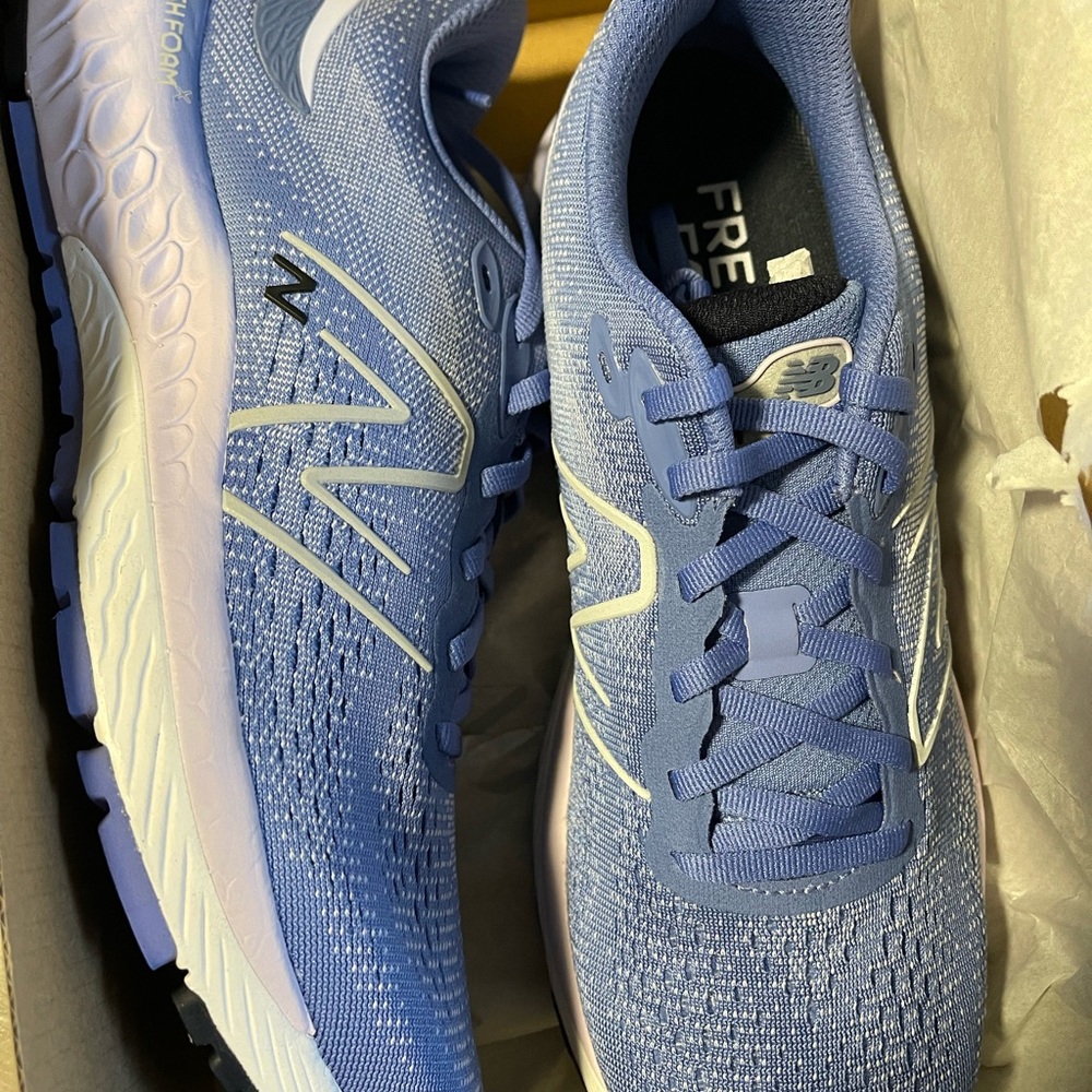 New Balance Light Blue Athletic Sneakers🏃🏽‍♀️🏃🏽‍♀️🏃🏽‍♀️